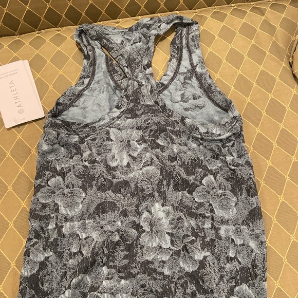 NWT Athleta tank top - Picture 6 of 6